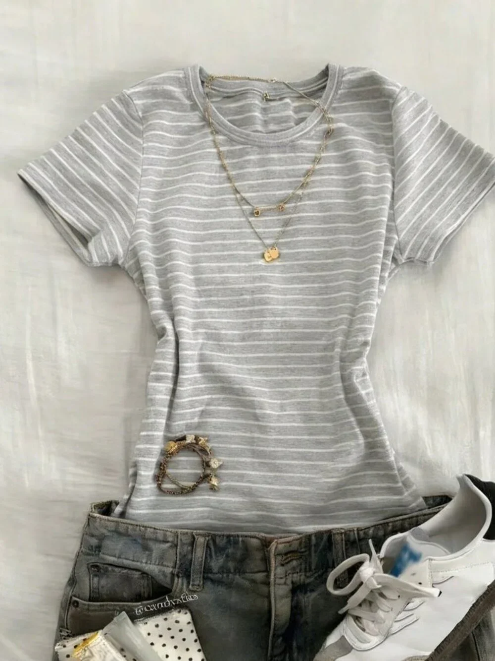 Light Grey Casual Women's Round Neck Fitted Short Sleeve T-Shirt